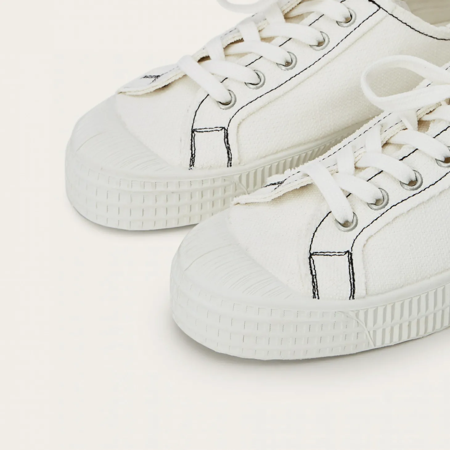 Novesta Star Master Sneakersy Damskie Vegan, Perlowy Z Czarna Nicia