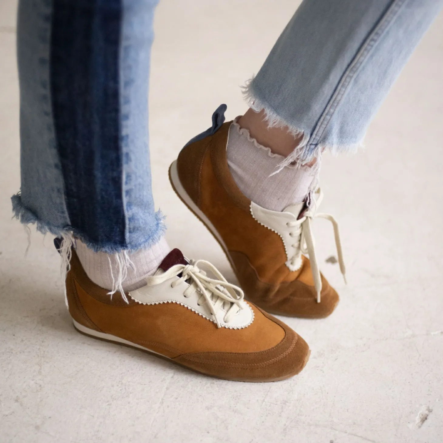 Ritza Sneakersy, Rudy Welur